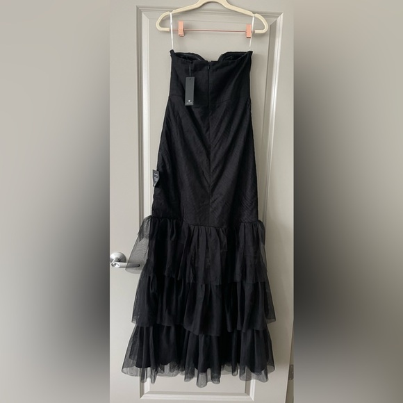 NWT Lulus Stunning Icon Black Tulle Pleated Gown - Picture 7 of 7